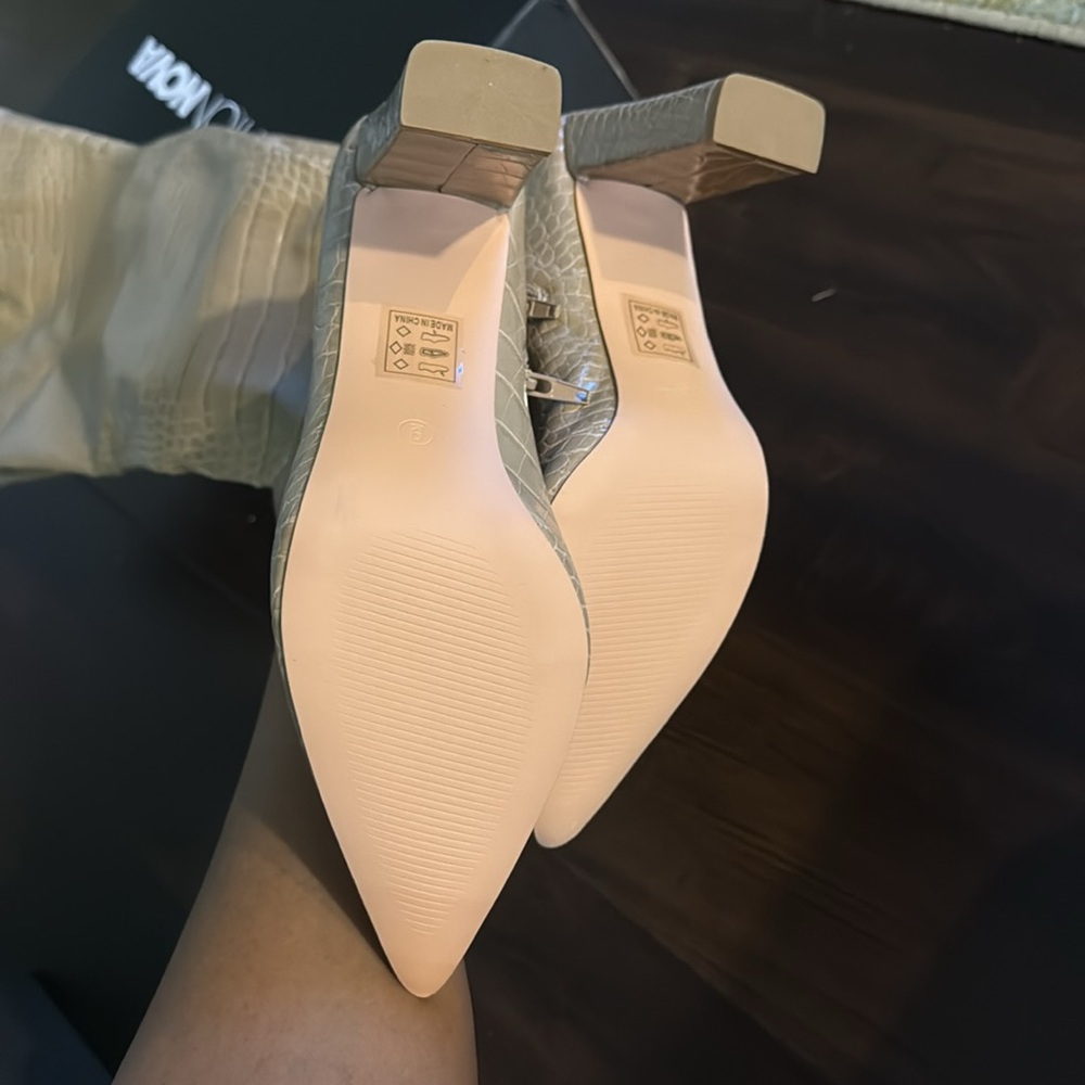 Tan snake skin boots brand new fashion nova size 9 - Picture 6 of 8